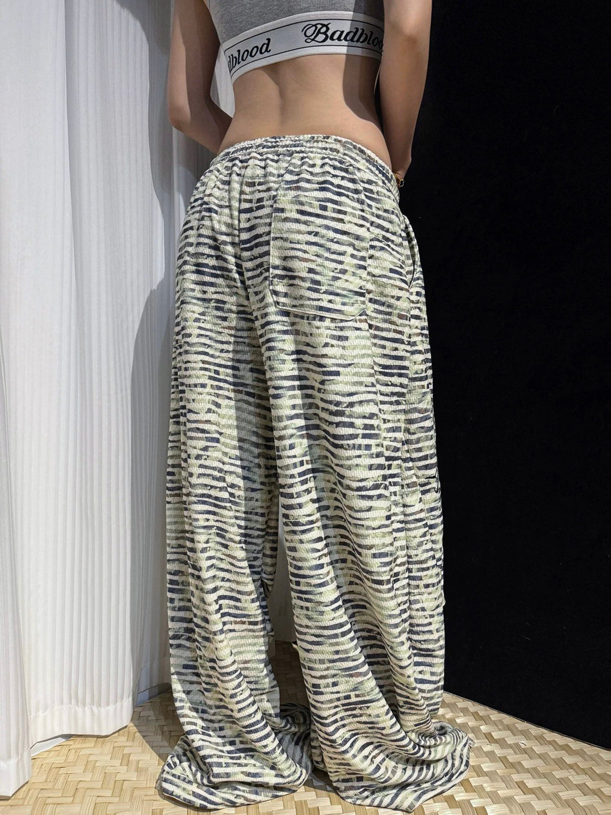 Brick Lane Wide-leg Stripe Camouflage Pants - Grey