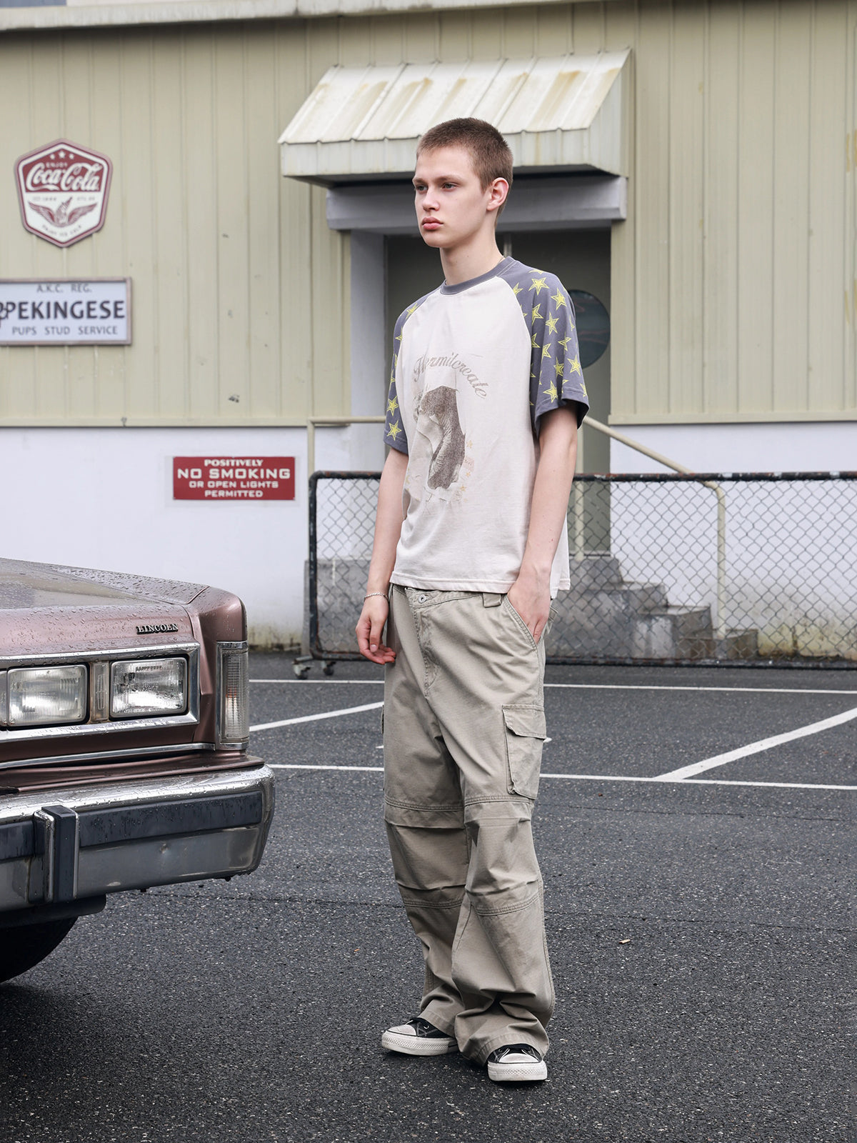 Brick Lane Baggy Contrast Color Star T-Shirt - Pink