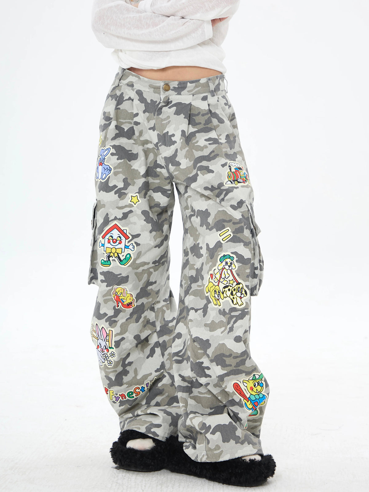 Brick Lane Wide-leg Camouflage Print Pants - Grey