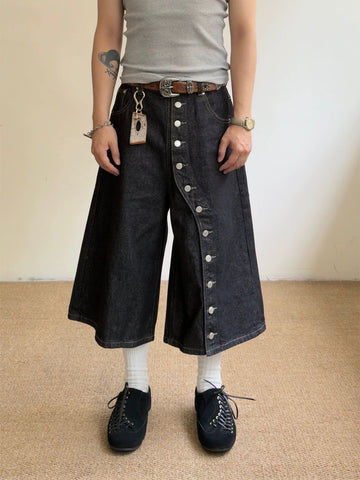 Brick Lane Wide-leg Button Jorts - Black