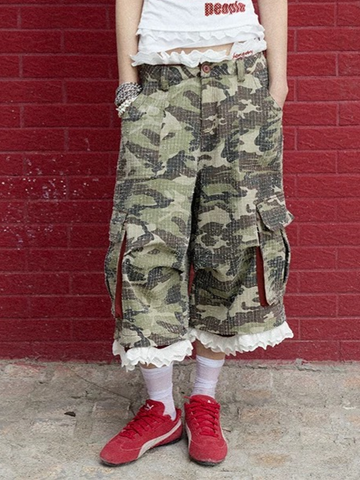 Brick Lane Wide-Leg Lace Trim Camouflage Cargo Pants - Green Camo