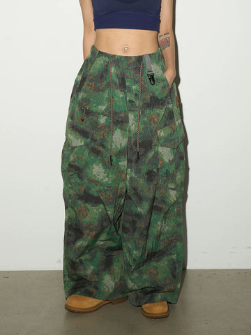 Brick Lane Wide-Leg Camouflage Cargo Shorts - Green Camo