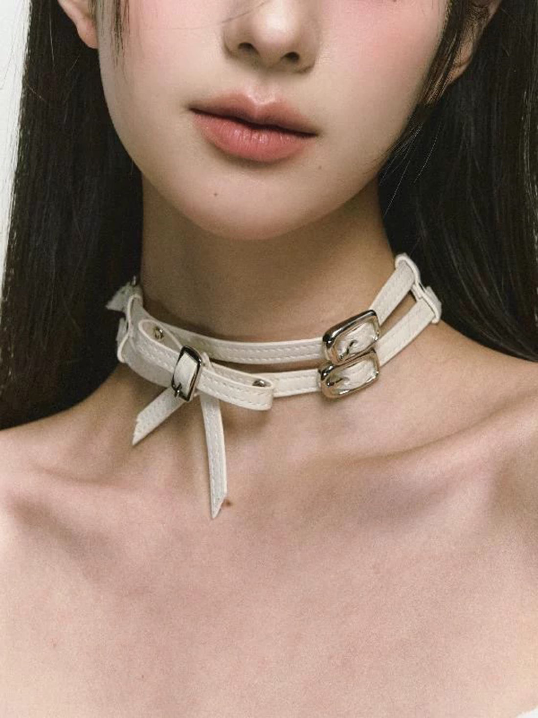 Brick Lane Wide PU Leather Bow Choker - Off-White