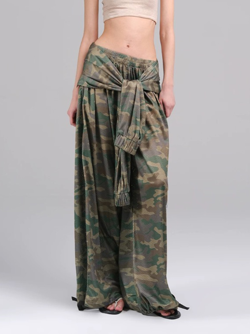 Brick Lane Wide-Leg Camouflage Grunge Cargo Pants - Green Camo