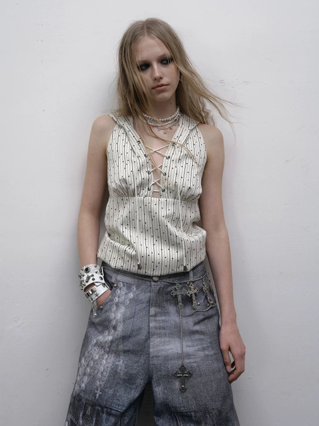 Brick Lane Waist-Defining Stripe Dot Hooded Sleeveless Top - Beige