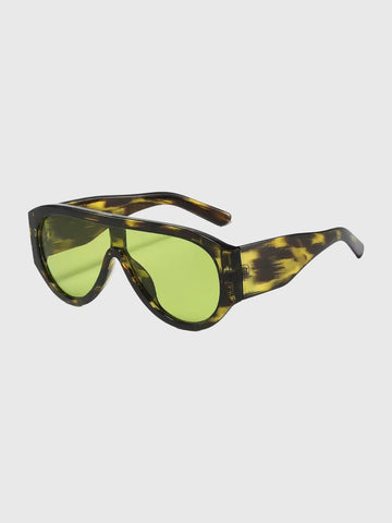 Brick Lane Oversized Tortoiseshell Frame Retro Sunglasses - Tortoise Yellow