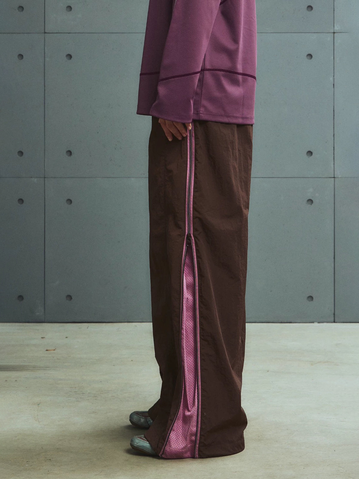 Lace Court Wide-Leg Contrast Color Side Stripe Track Pants - Burgundy