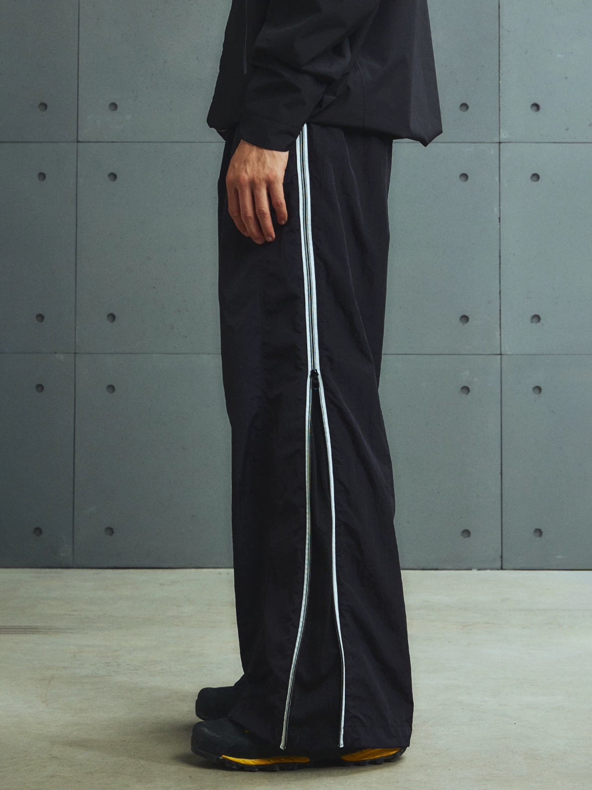 Lace Court Wide-Leg Lace Side Stripe Track Pants - Black