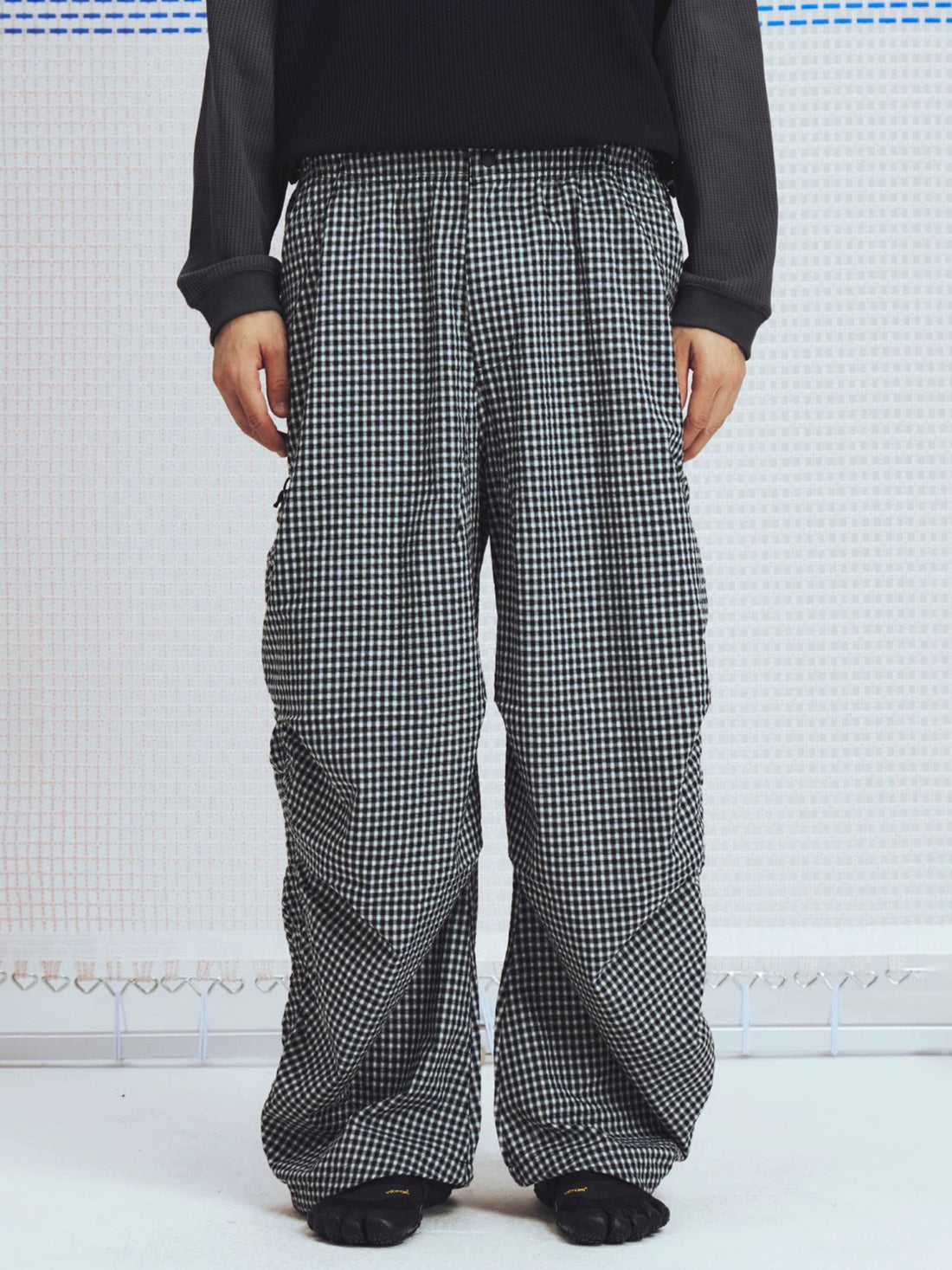Lace Court Wide-Leg Check Plaid Distressed Pants - Black and White