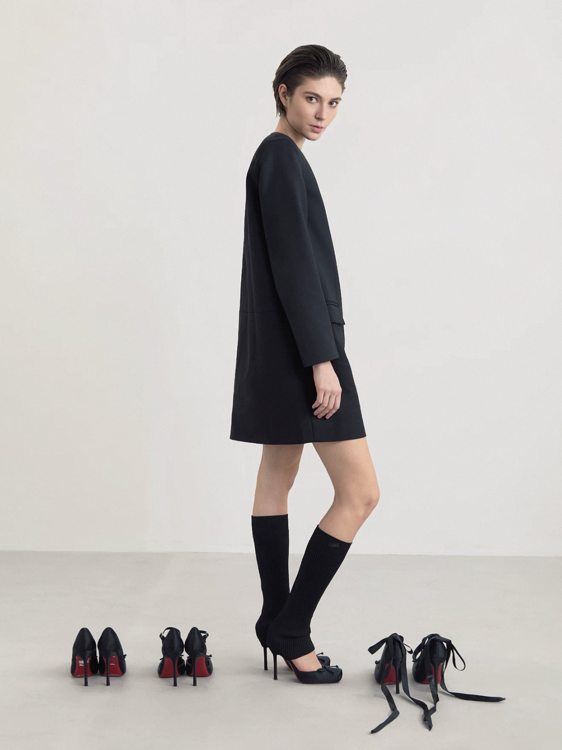 Brick Lane Slouchy Waffle Knit Leg Warmers - Black