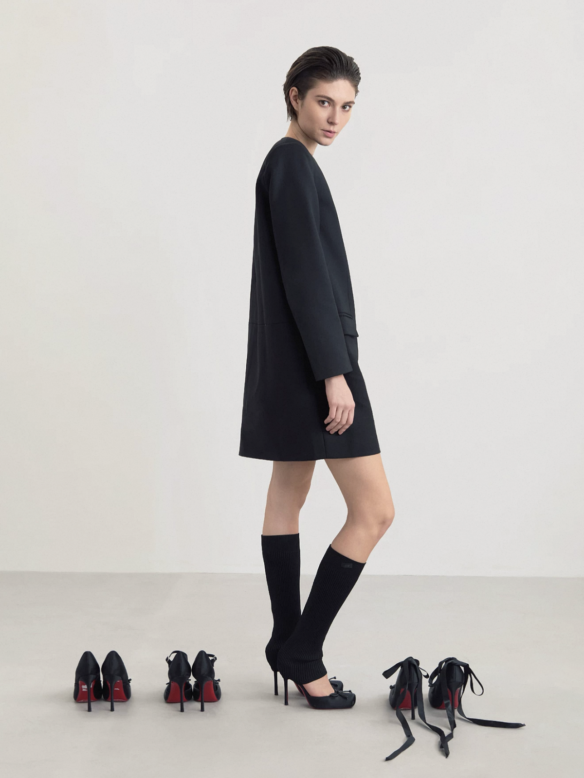 Brick Lane Slouchy Waffle Knit Leg Warmers - Black
