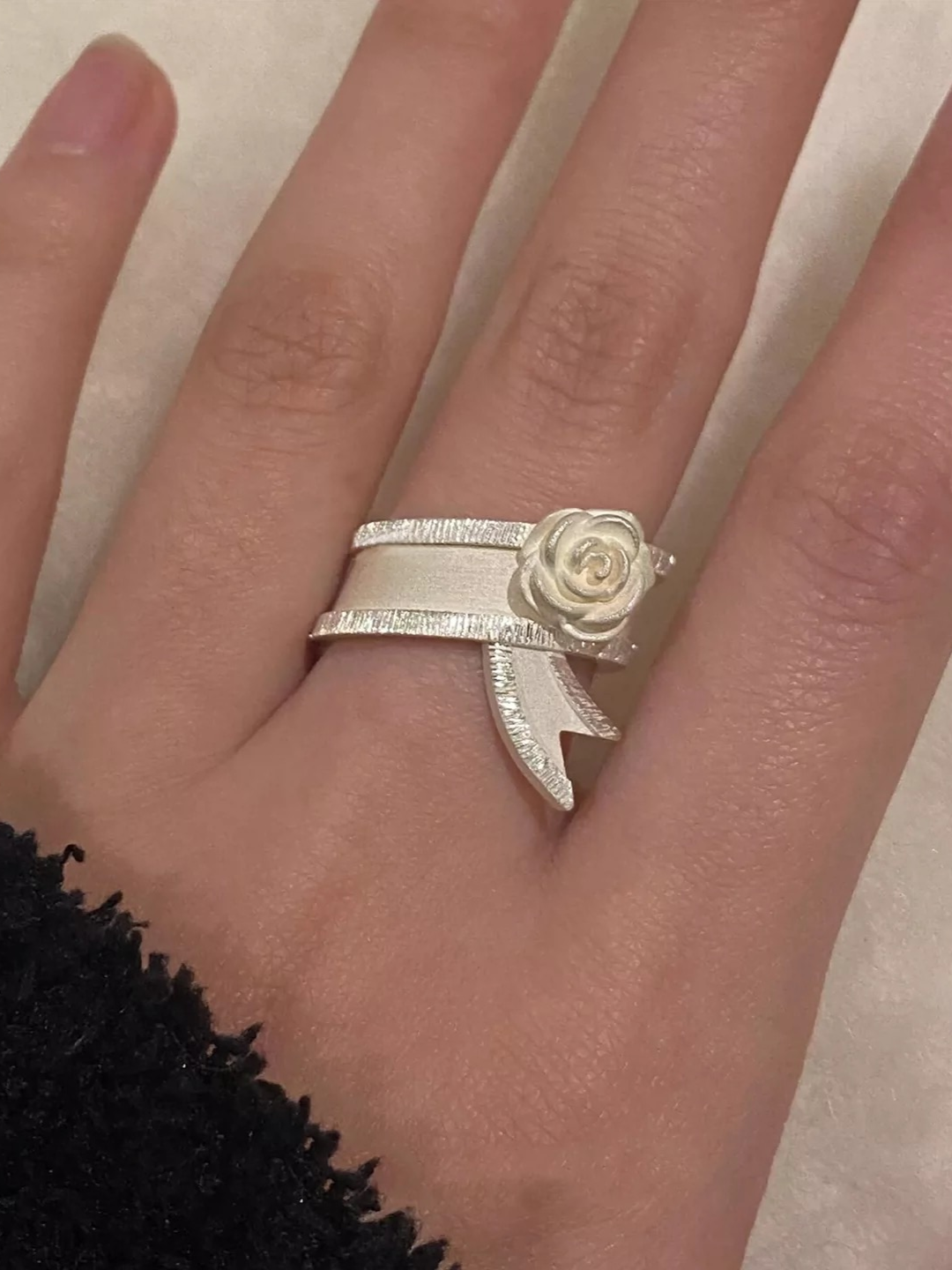 Brick Lane Romantic 3D Rose Flower Ring - White