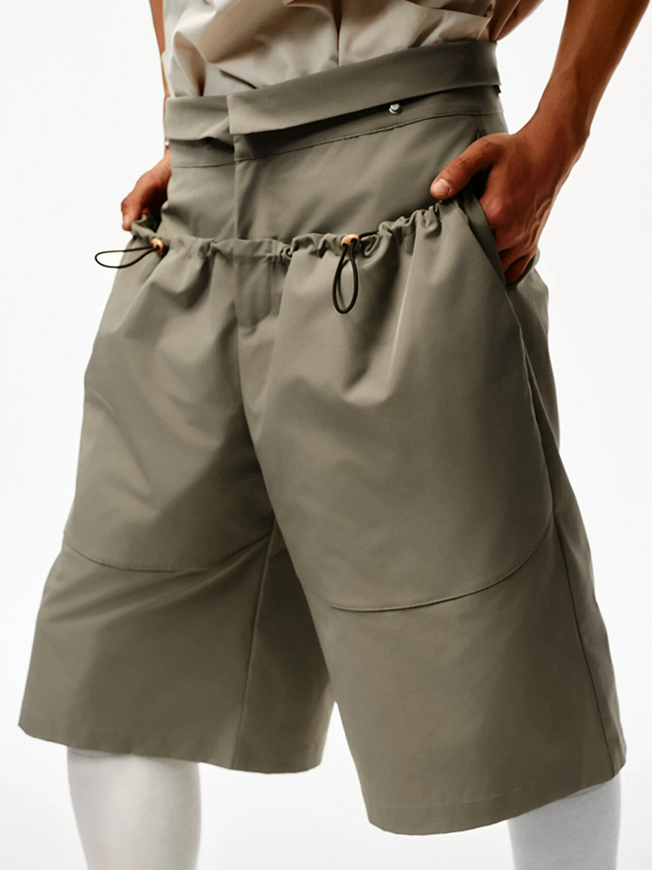 Brick Lane Layered-look Utility Cargo Shorts - Green
