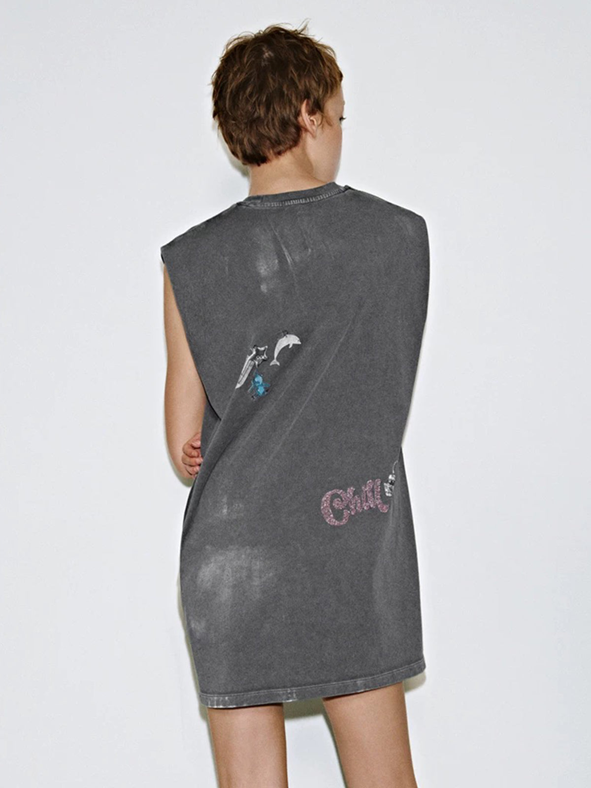Ghost Chain Graphic Long Tank Top - Washed Grey