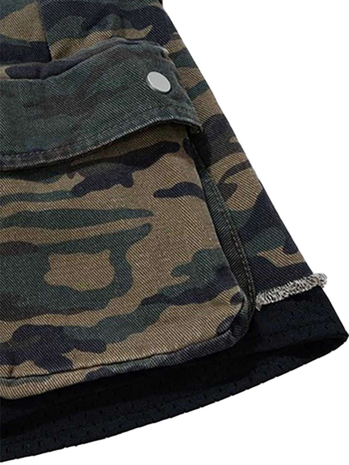 Fray Signal Cargo Shorts - Camo Green