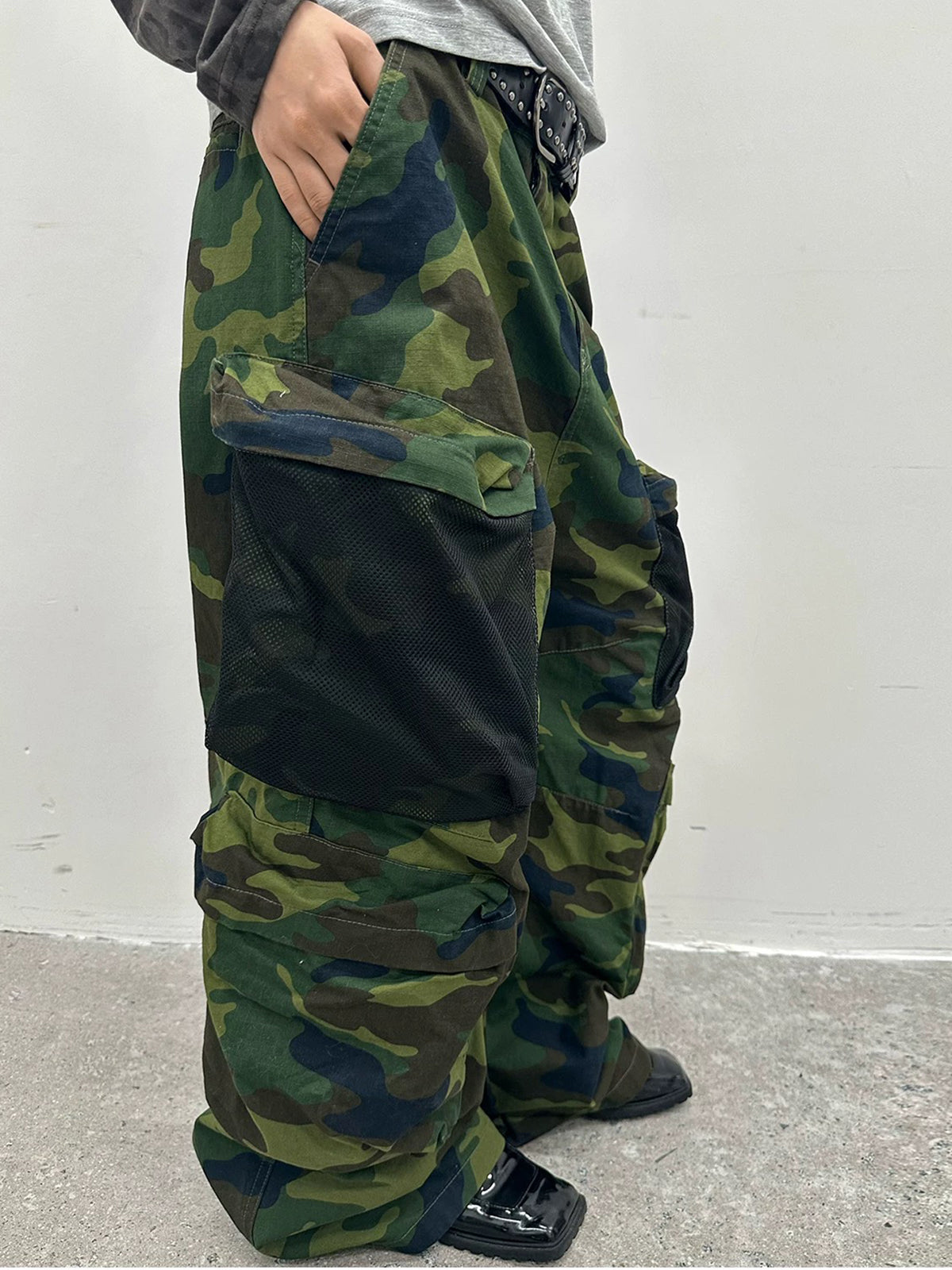Brick Lane Wide-leg Camouflage Cargo Pants - Green