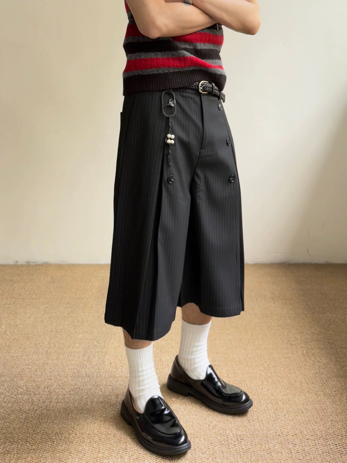 Brick Lane Wide-leg Stripe Cargo Shorts - Black