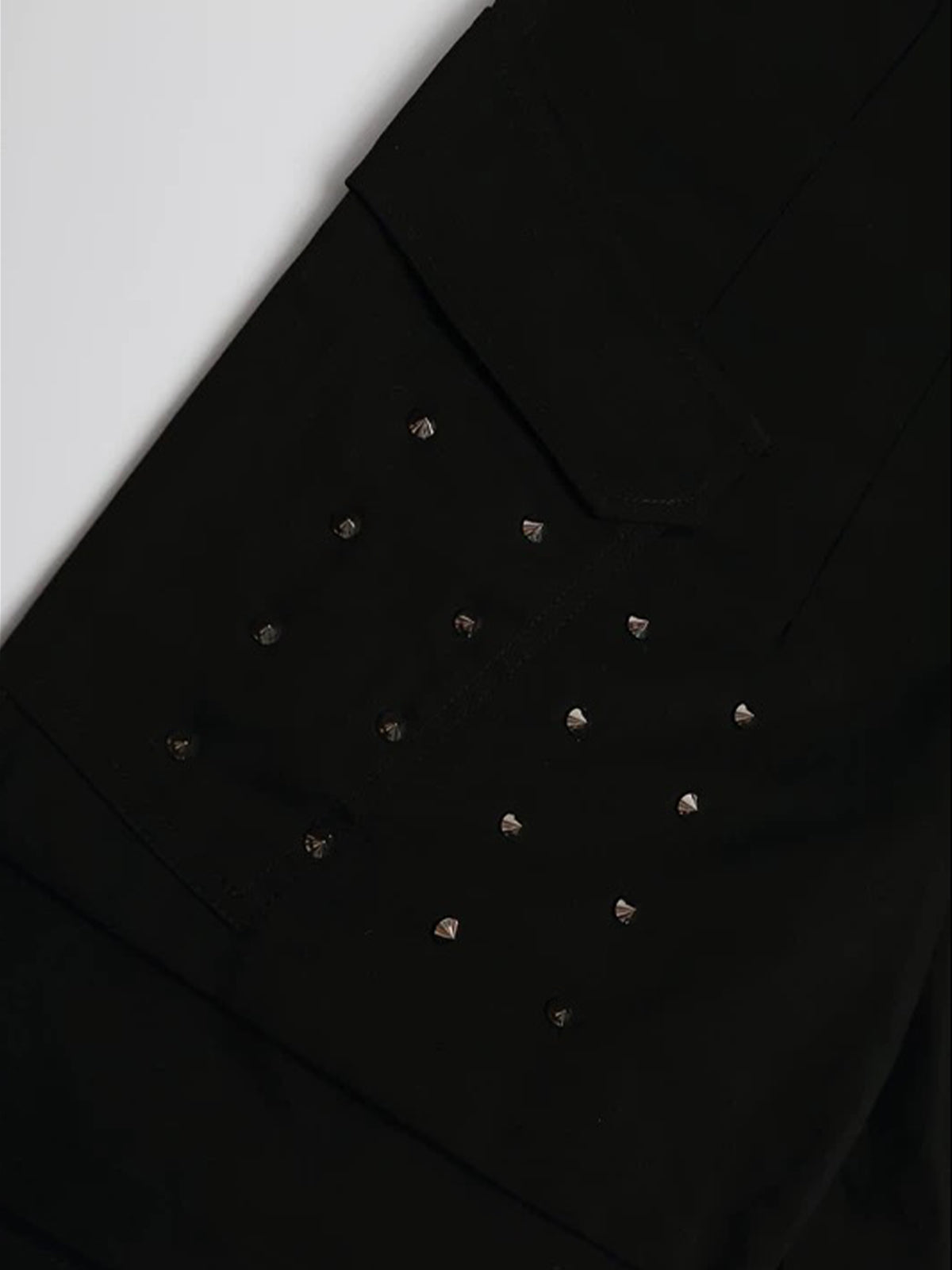 Co-ed Dorm Wide-leg Studded Utility Cargo Shorts - Black