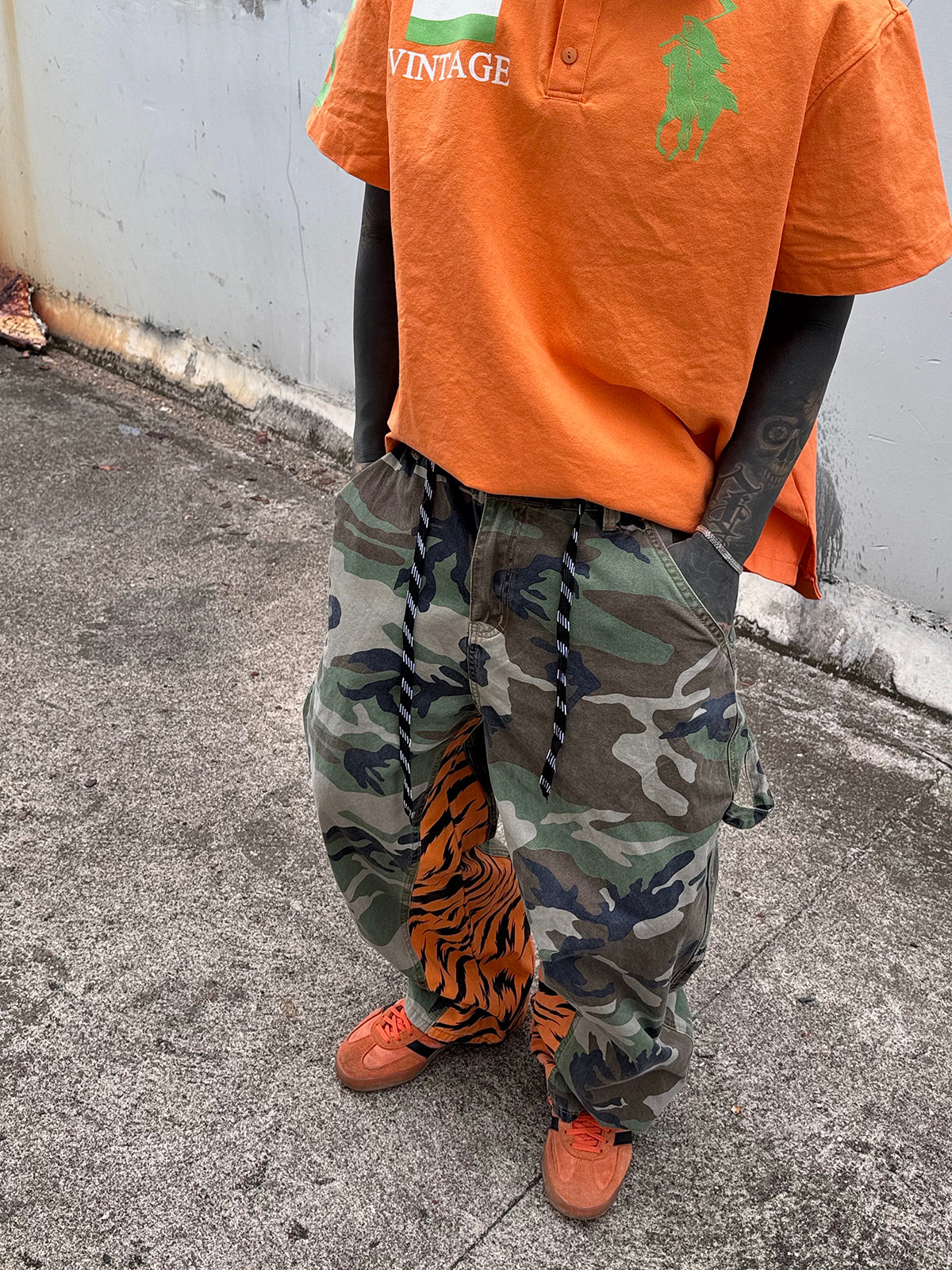 Brick Lane Wide-leg Camouflage Mesh Cargo Pants - Green