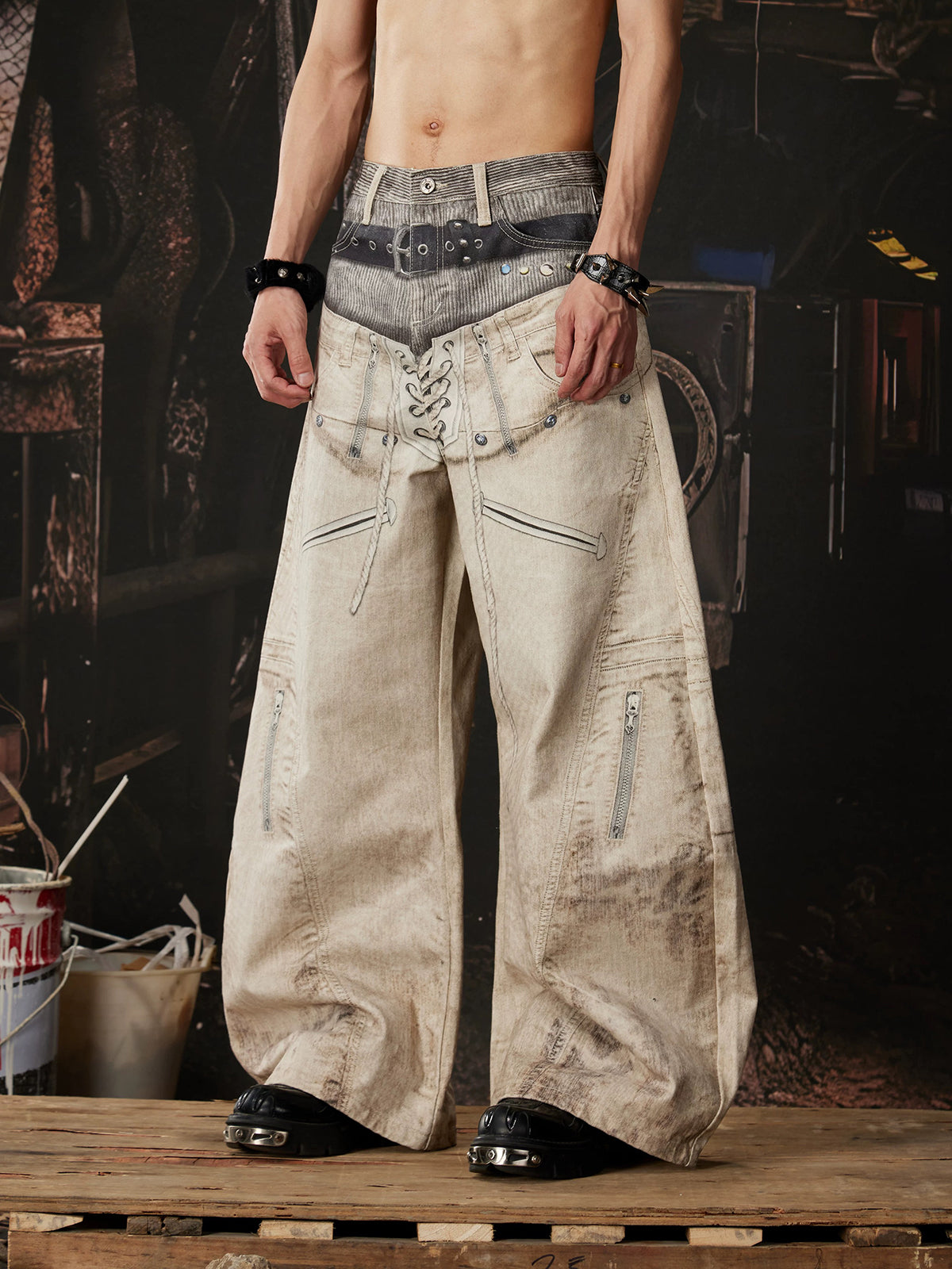 Co-ed Dorm Wide-leg Graphic Print Cargo Pants - Beige