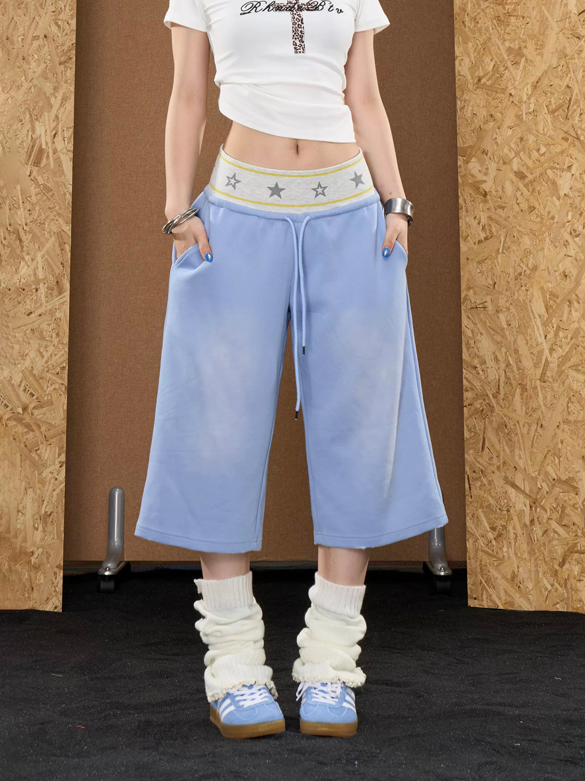 Brick Lane Wide-leg Star Patchwork Denim Shorts - Blue