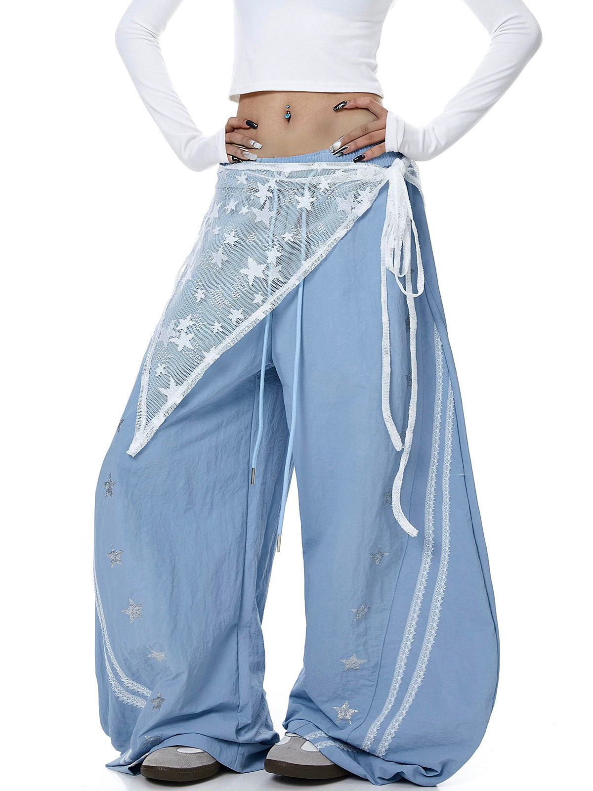 Sky Lace Patch Barrel Pants - Light Blue