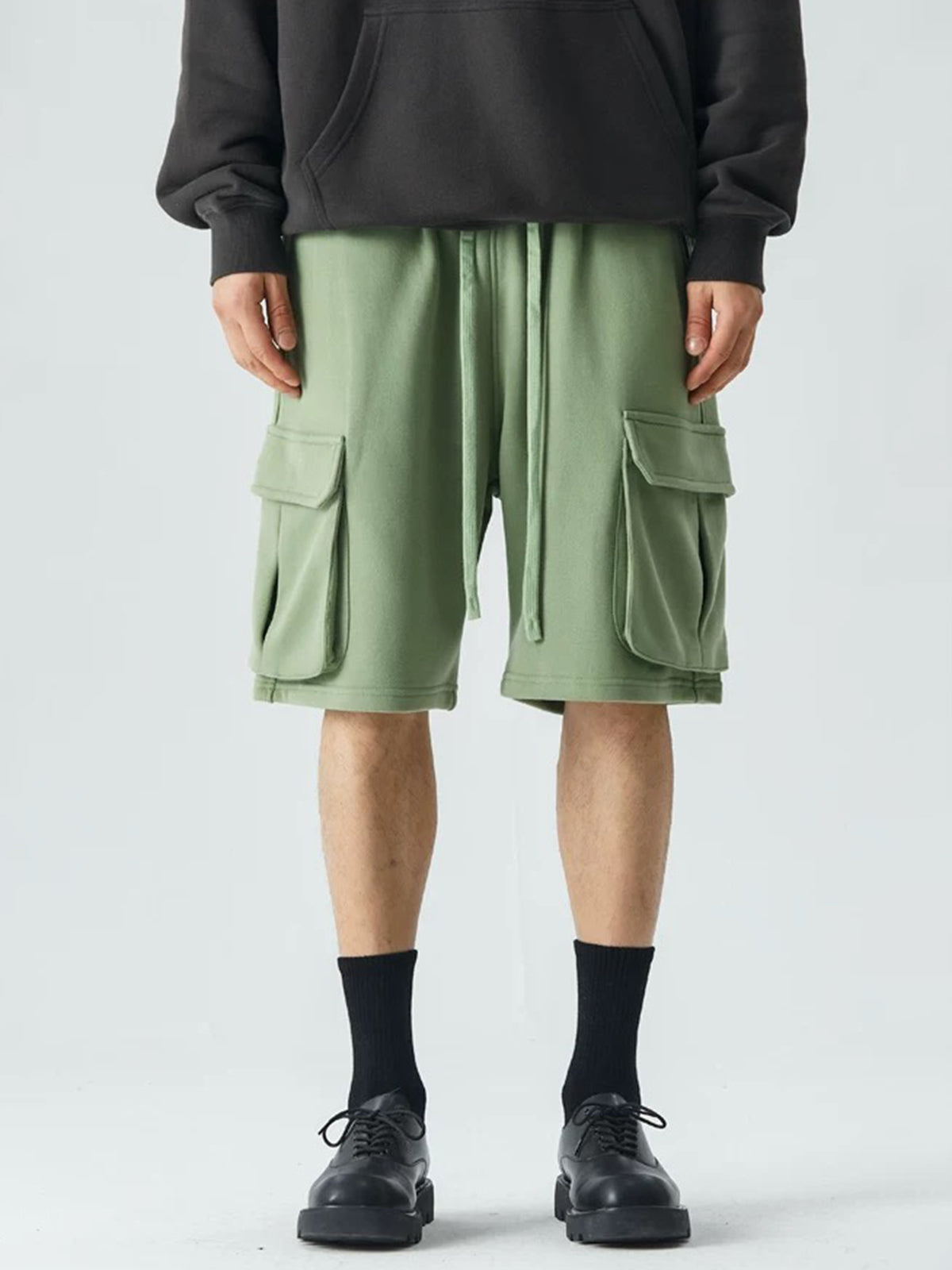 Field Walk Cargo Shorts - Moss Green