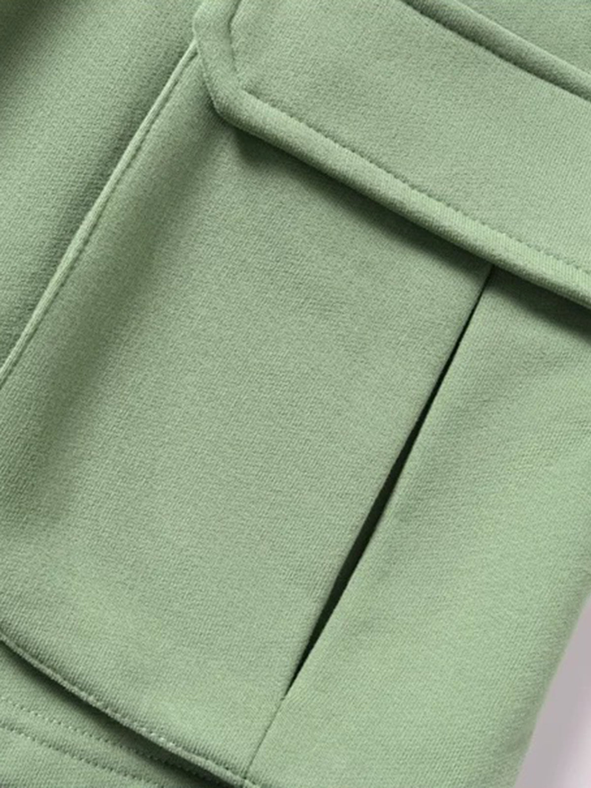 Field Walk Cargo Shorts - Moss Green