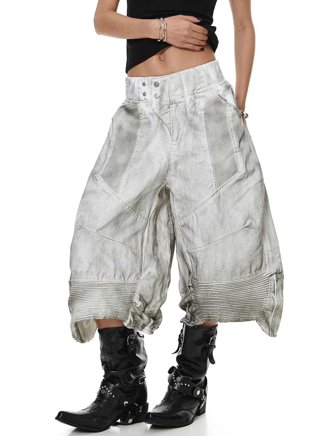 Co-ed Dorm Wide-leg Splatter Distressed Denim Jorts - Grey