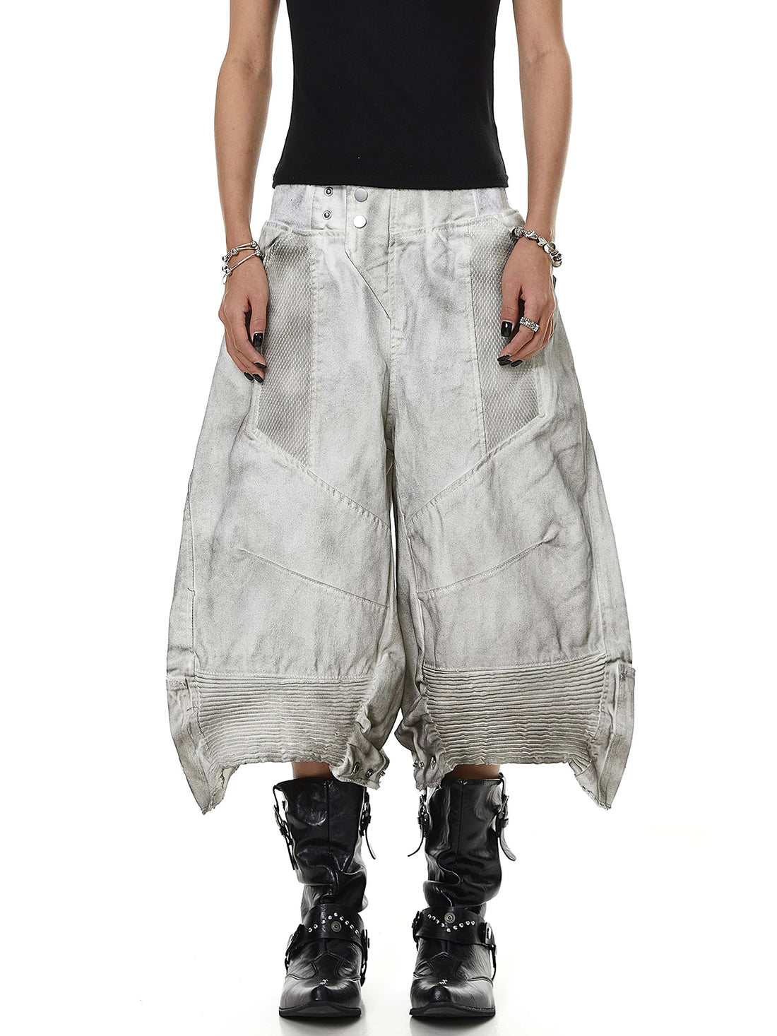 Co-ed Dorm Wide-leg Splatter Distressed Denim Jorts - Grey