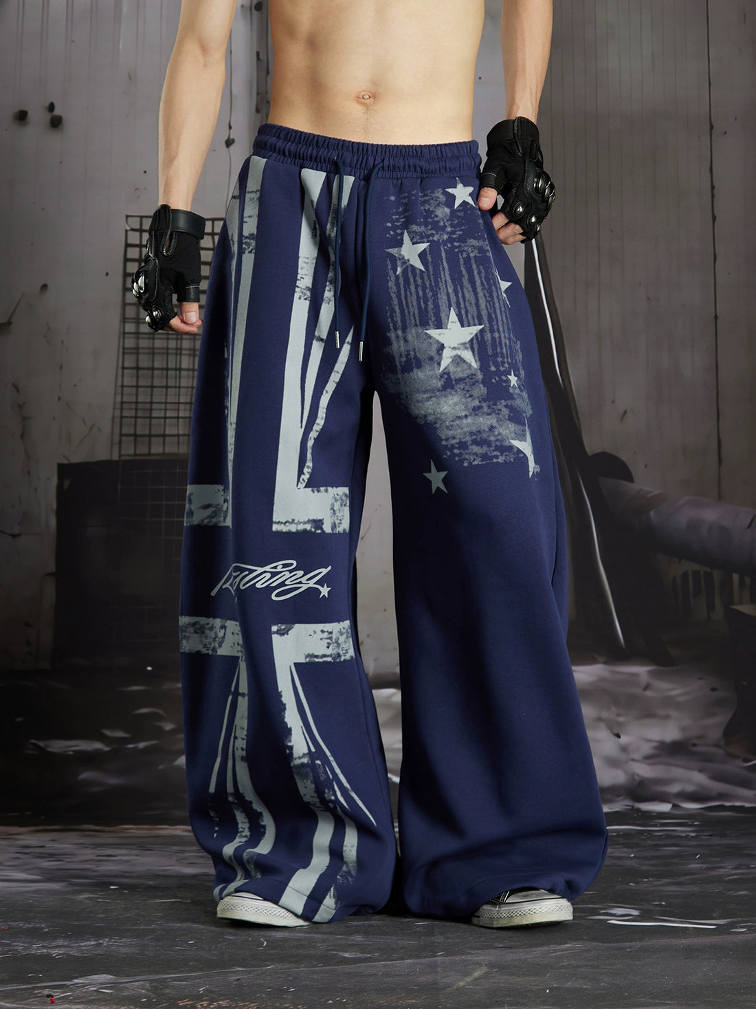 Co-ed Dorm Curved Cut Cross Graphic Cargo Pants - Blue
