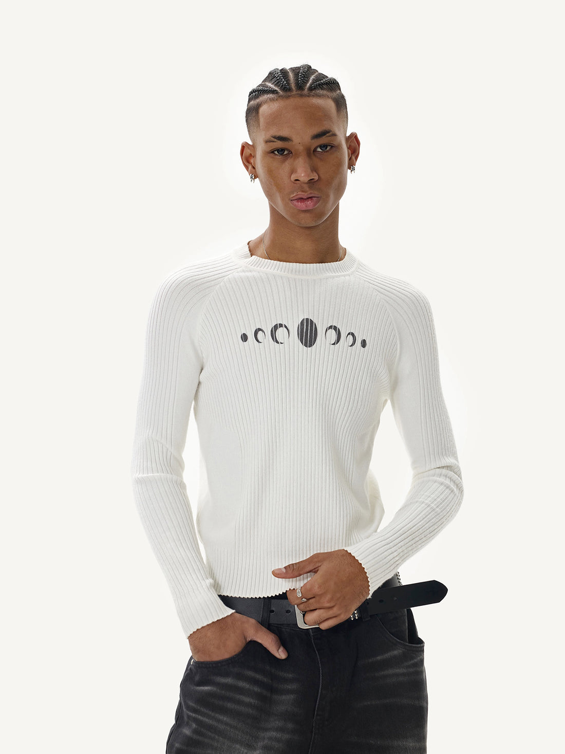 Co-ed Dorm Skimming Thorn Sketch Printed Top - White