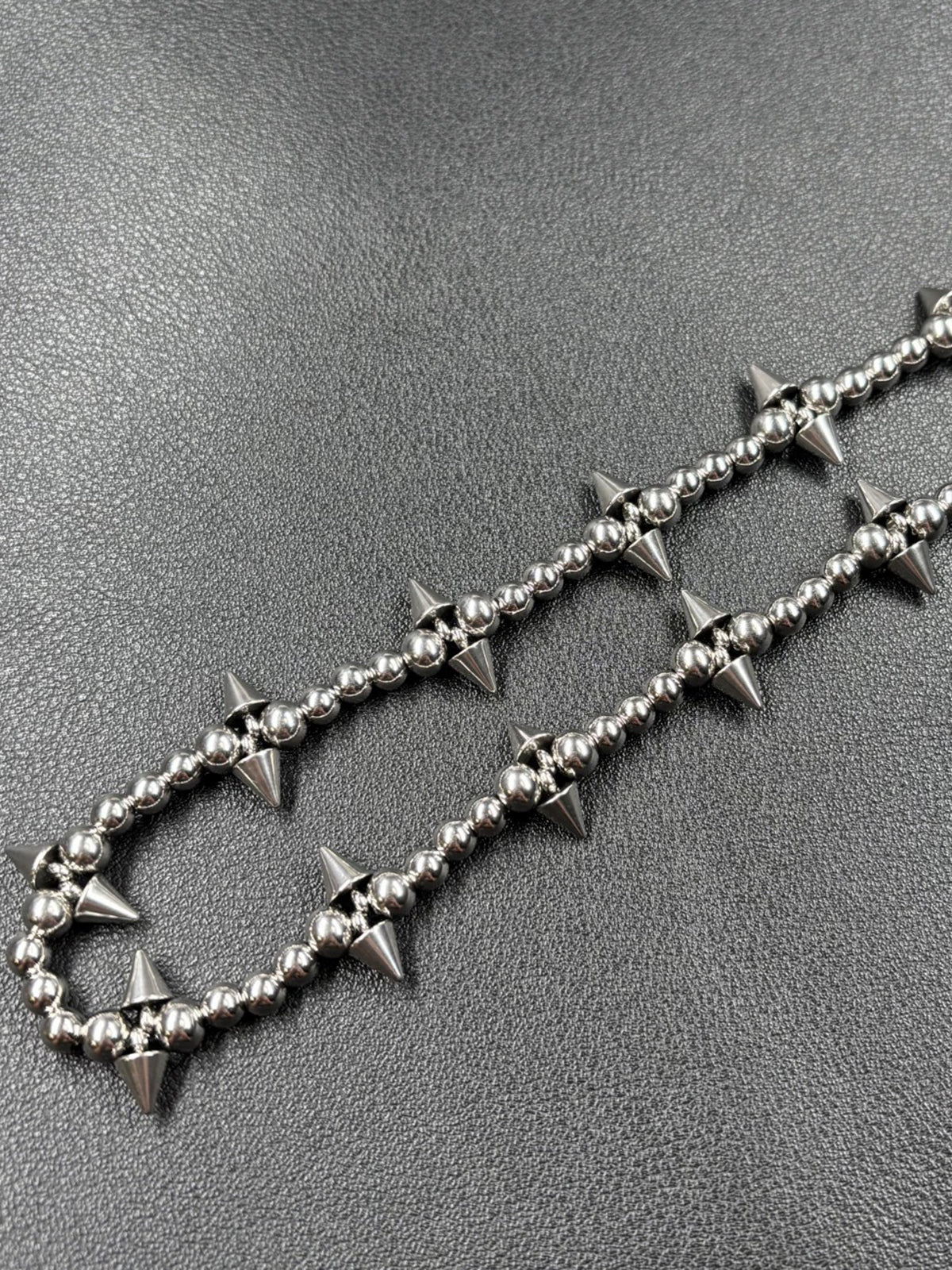 Brick Lane Y2K Mini Thorn Chain Choker - Silver
