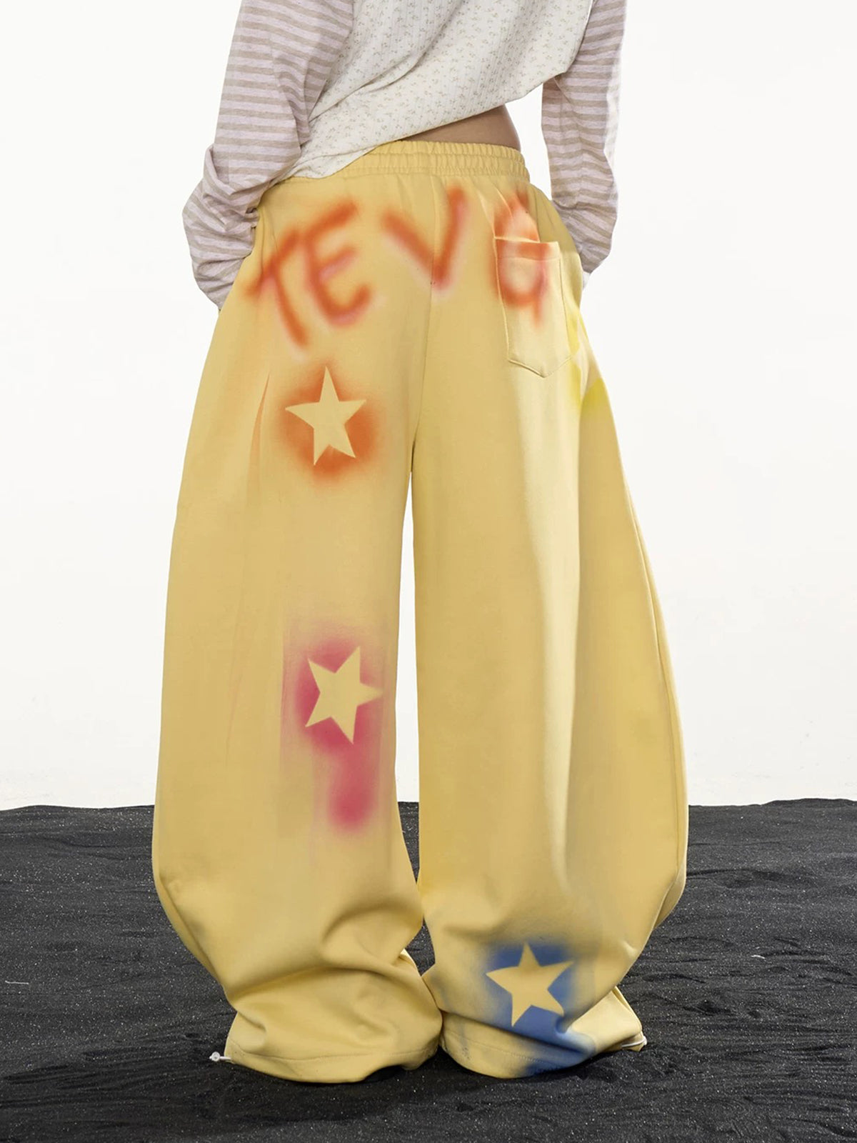 Co-ed Dorm Wide-leg Washed Graffiti Denim Pants - Yellow