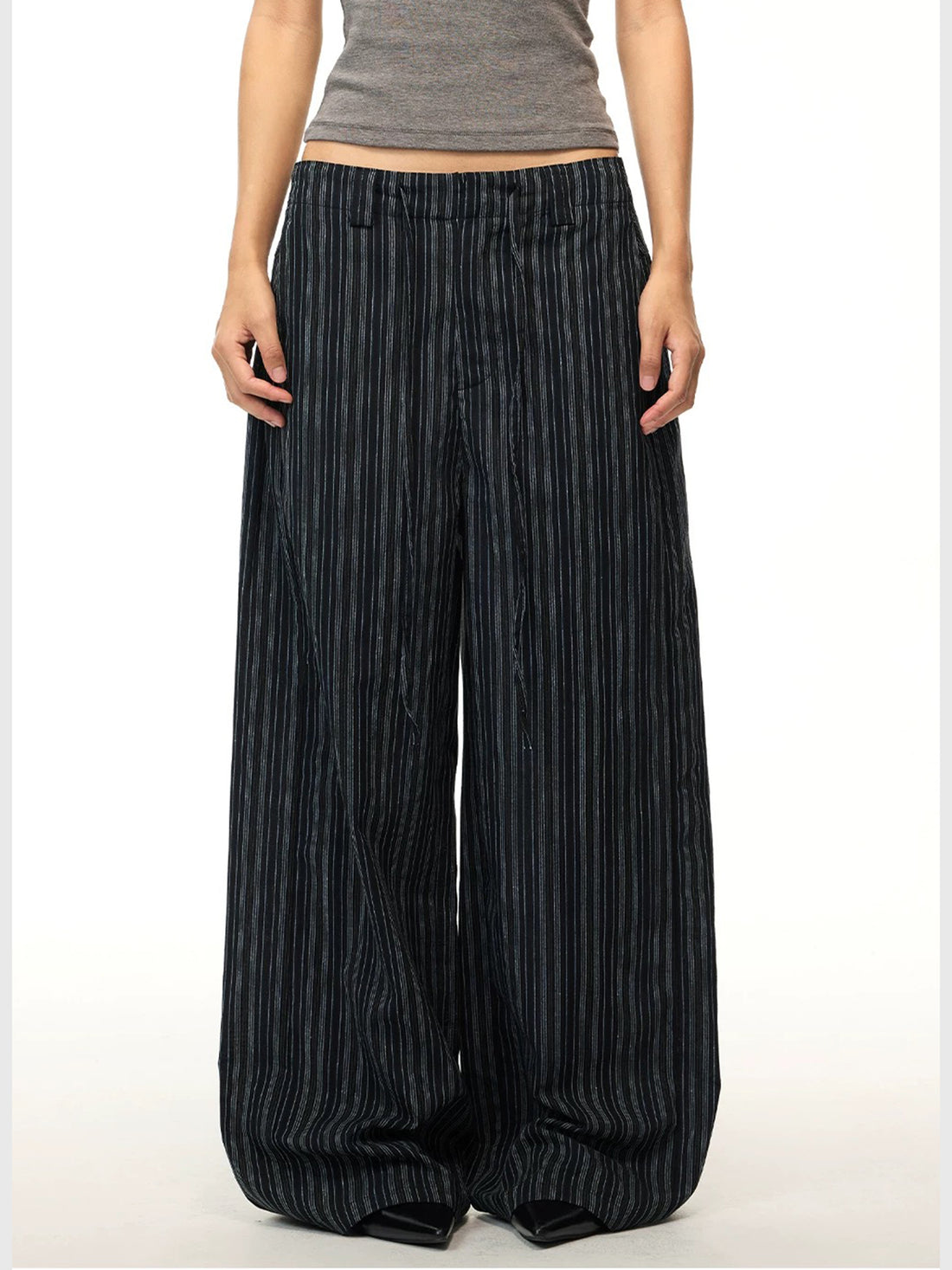 Co-ed Dorm Wide-leg Textured Graphic Trousers - Black