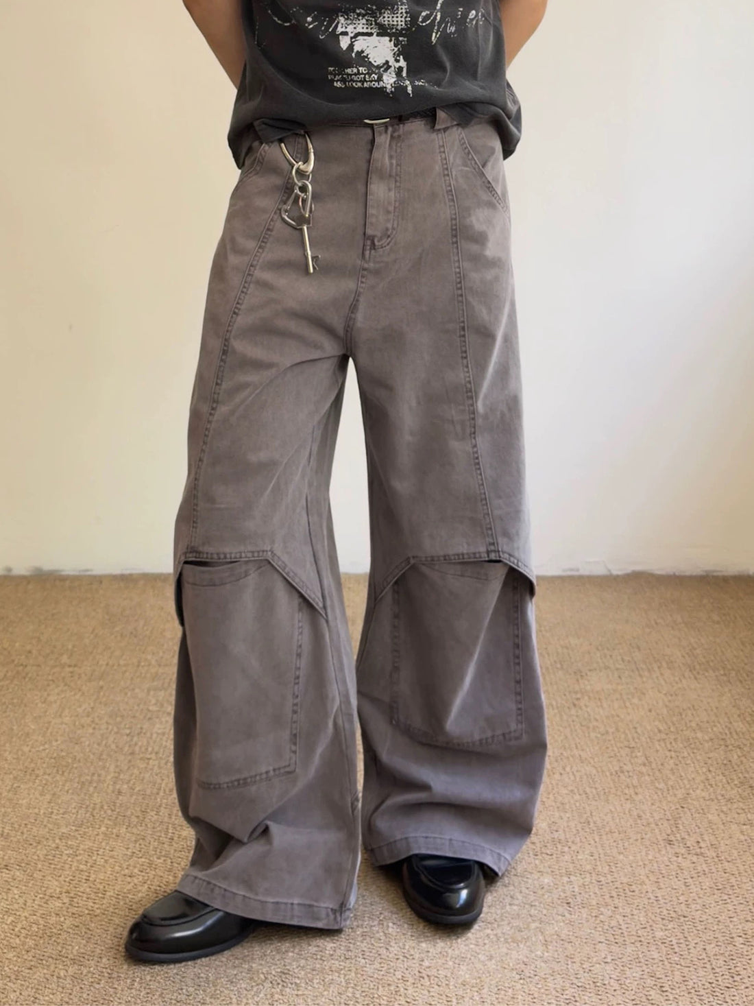 Co-ed Dorm Wide-leg Multi-Pocket Cargo Pants - Grey