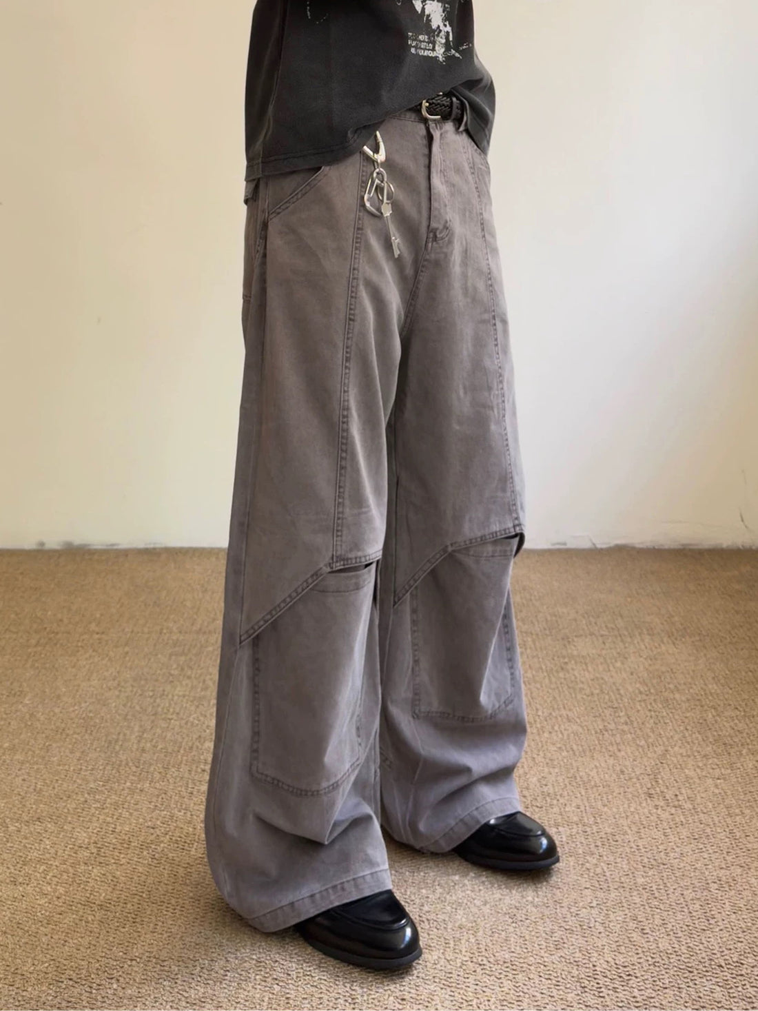 Co-ed Dorm Wide-leg Multi-Pocket Cargo Pants - Grey