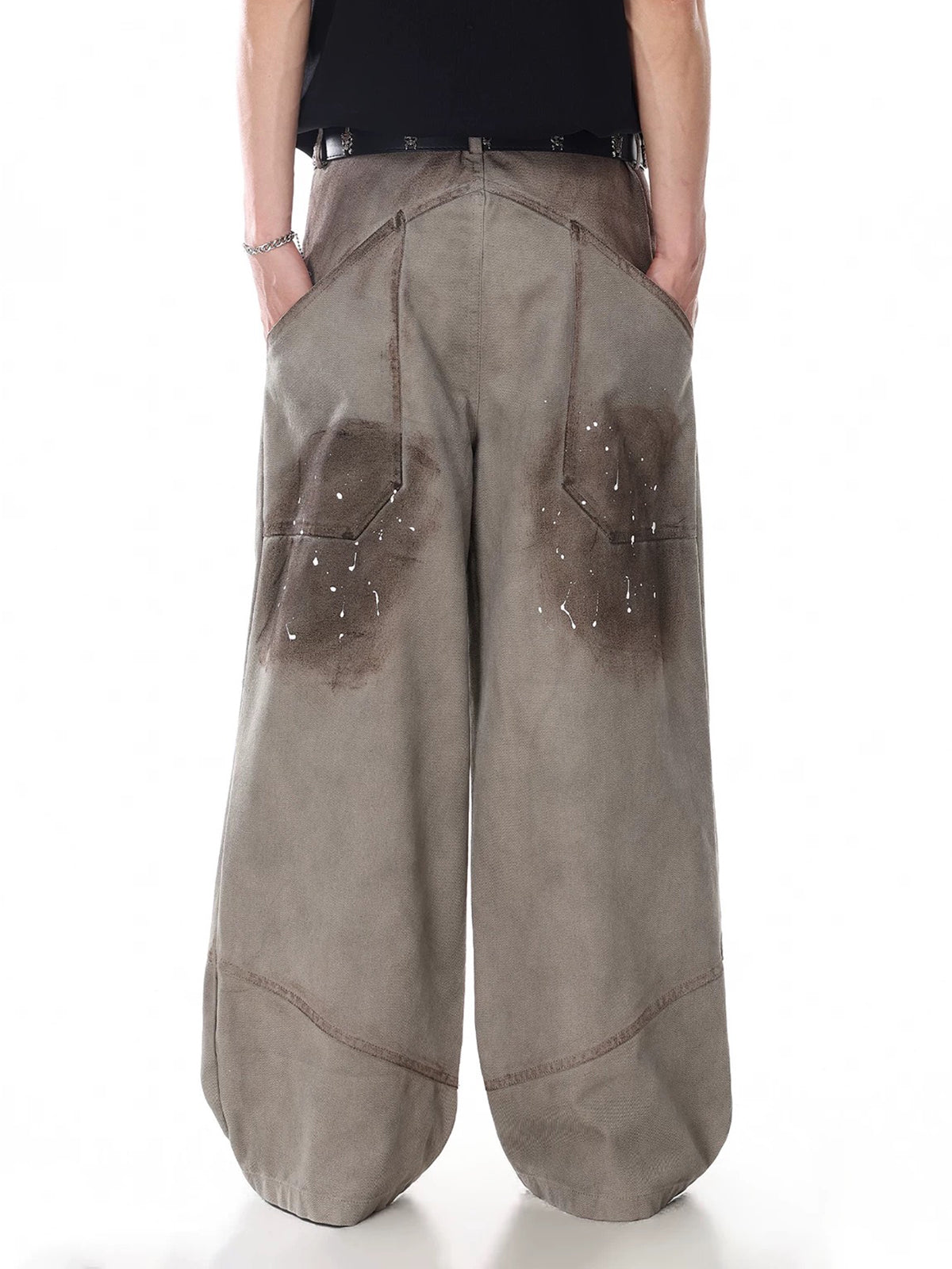 Co-ed Dorm Wide-leg Mud-Washed Graphic Cargo Pants - Brown