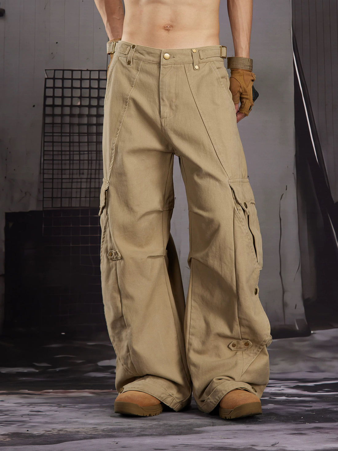 Co-ed Dorm Wide-leg Distressed Multi-Pocket Cargo Pants - Beige