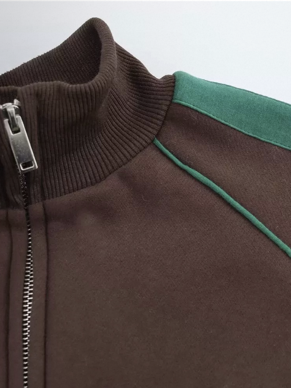 Co-ed Dorm Baggy Contrast Color Graphic Zip-up Jacket - Brown