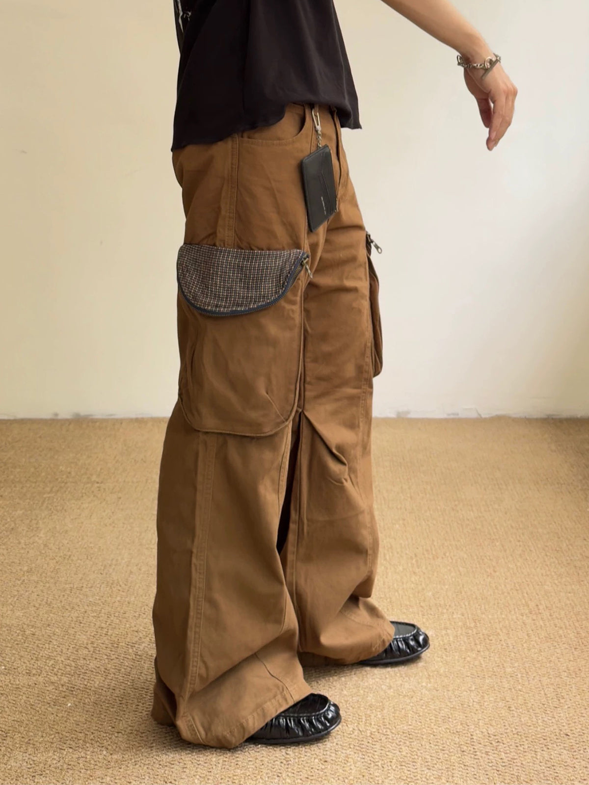 Co-ed Dorm Wide-leg Plaid Pocket Cargo Pants - Brown