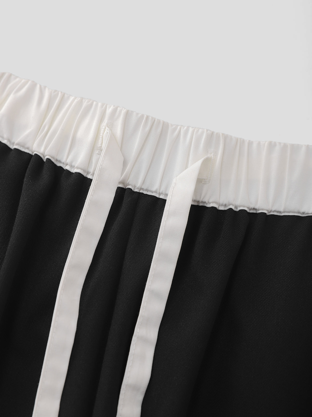 Double Stripe Daily Pants – Black