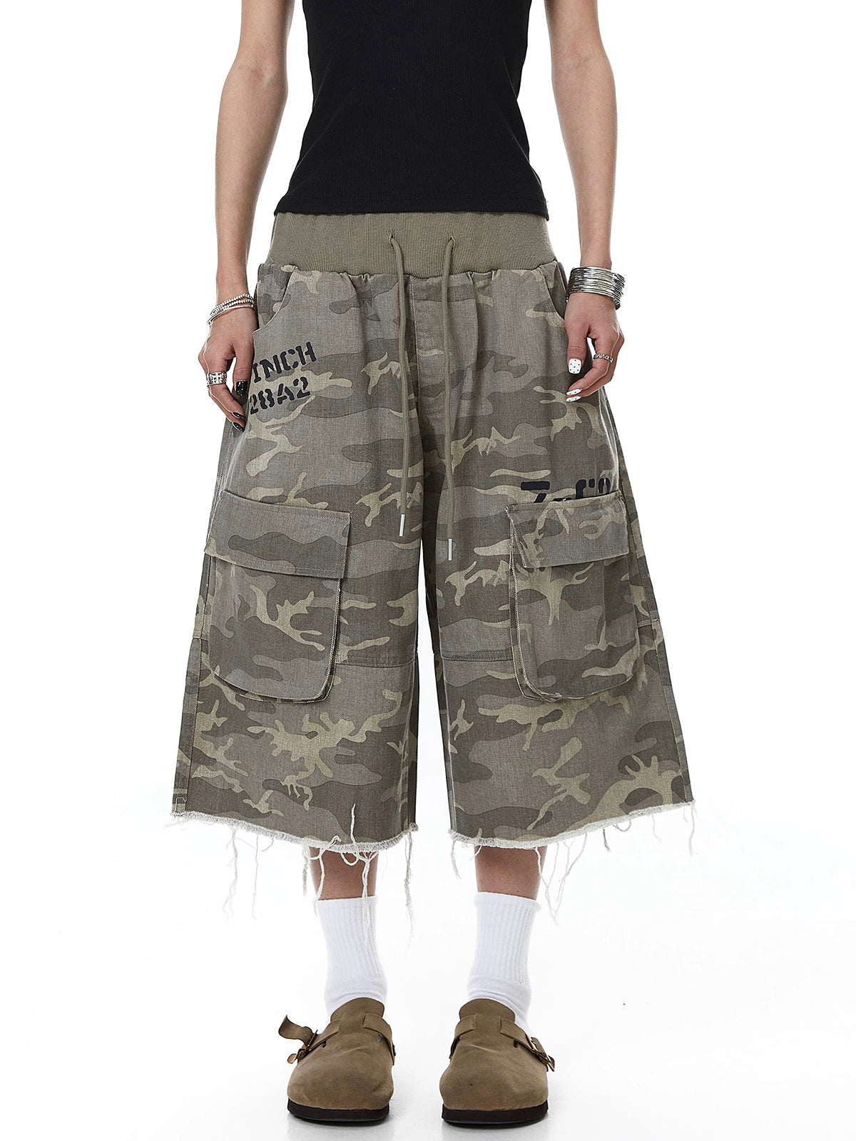 Co-ed Dorm Wide-leg Camouflage Cargo Culottes - Camo
