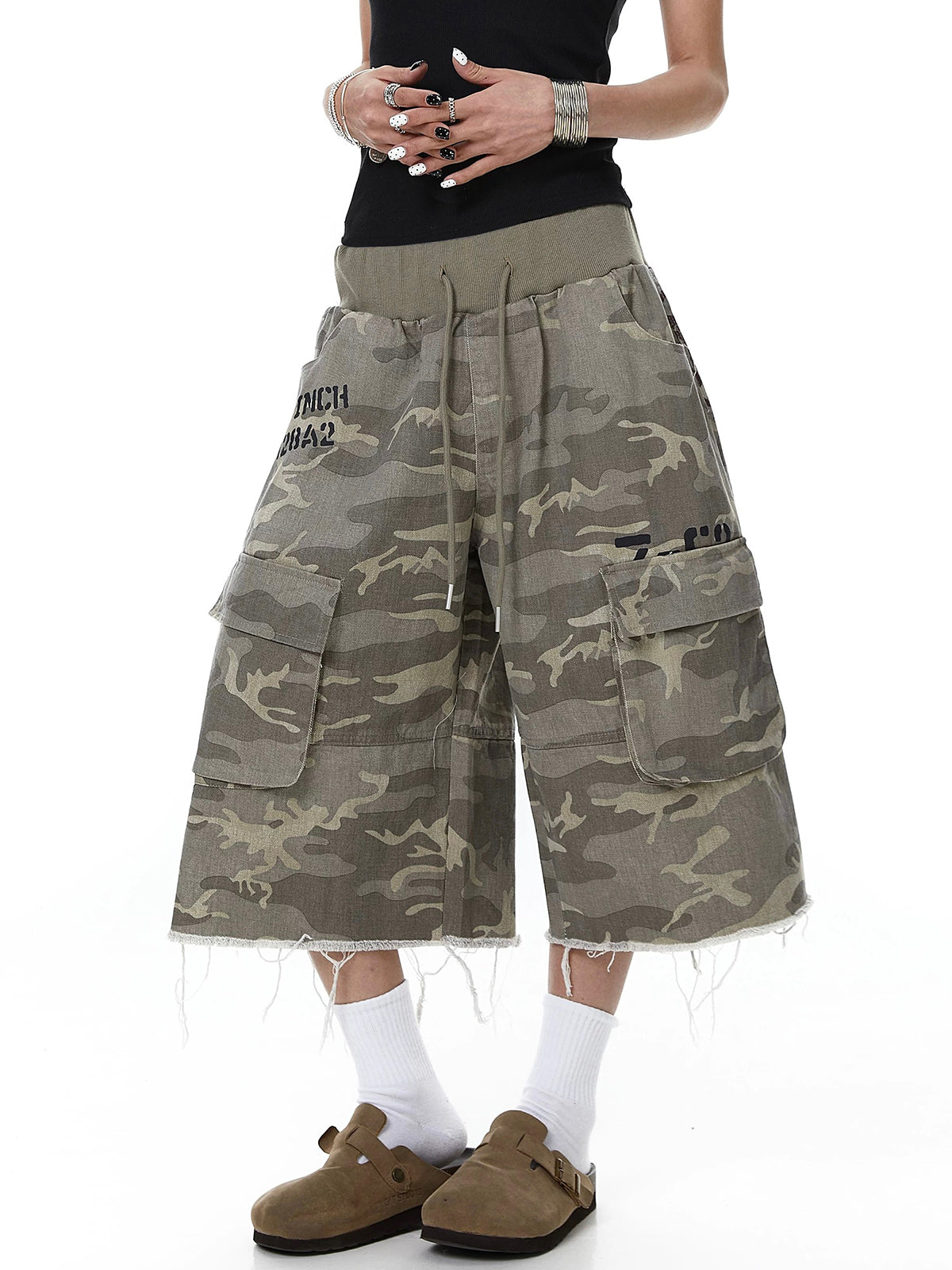 Co-ed Dorm Wide-leg Camouflage Cargo Culottes - Camo