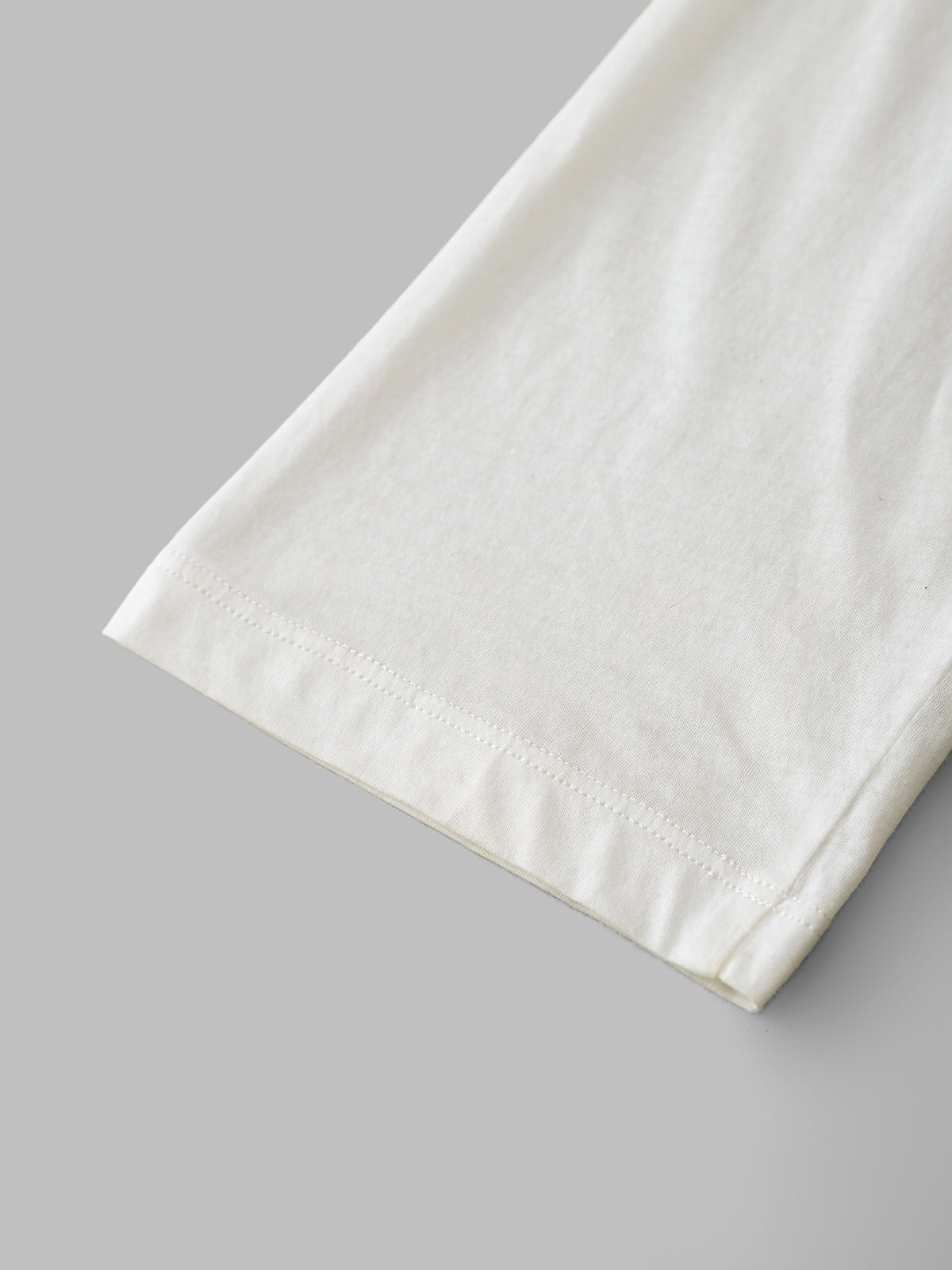 Handle With Care Heart Top – Milk White