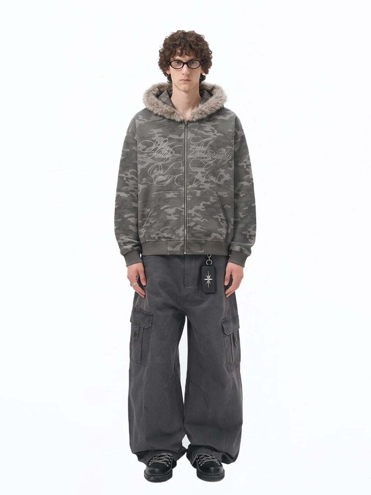 Co-ed Dorm Baggy Fur Trim Rhinestone Zip-up Hoodie - Grey