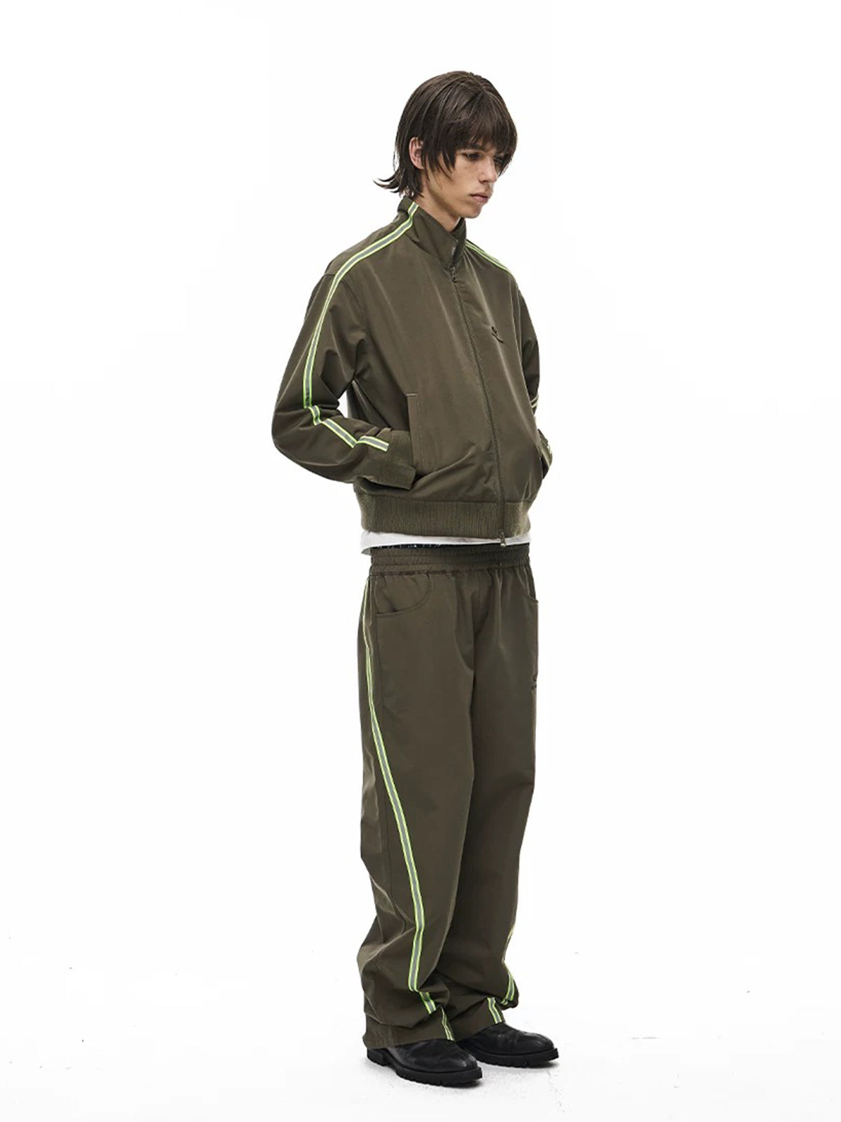 Co-ed Dorm Wide-leg Contrast Color Side Striped Cargo Pants - Green