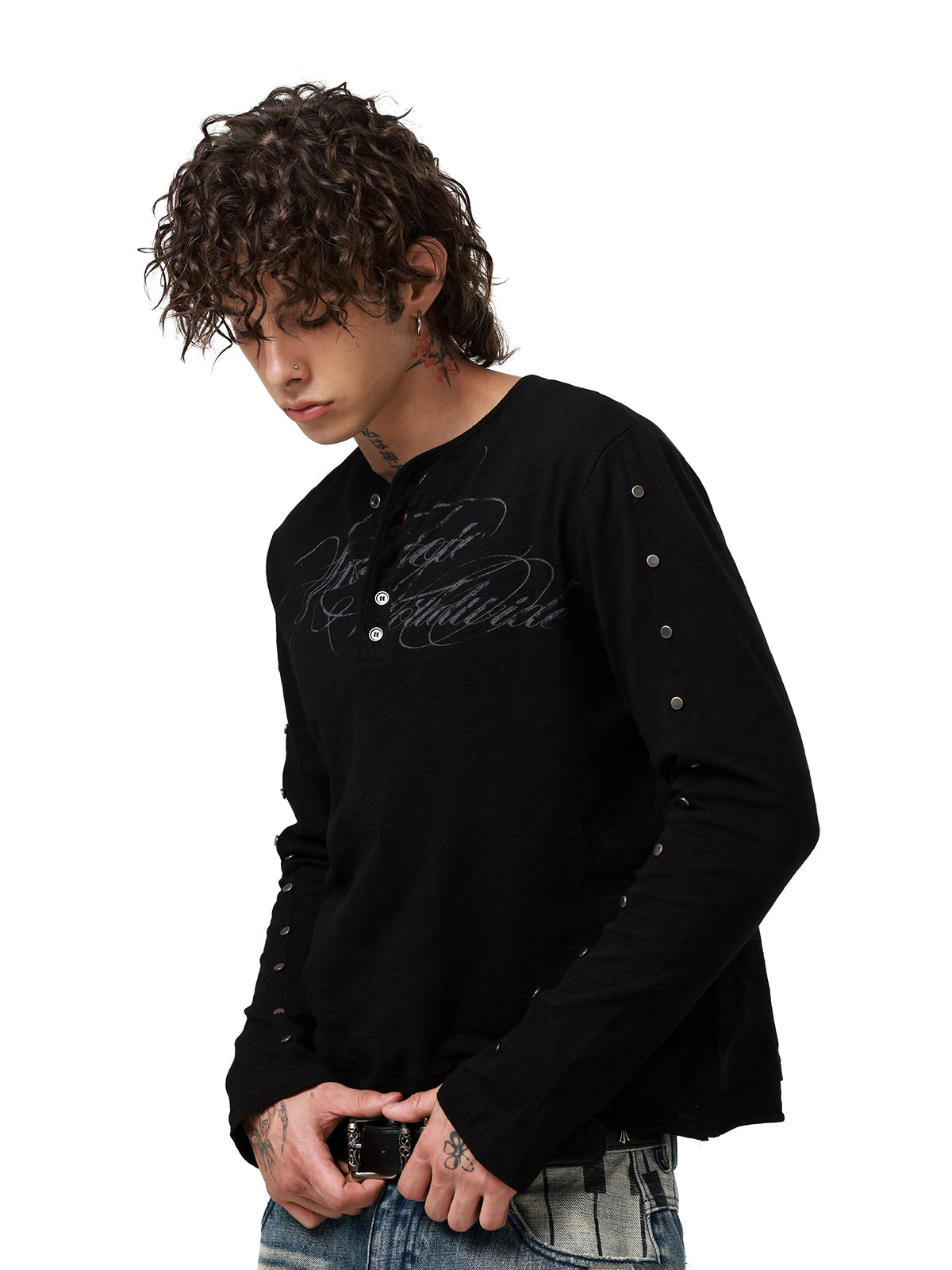 Co-ed Dorm Skimming V-Neck Distressed Sweatshirt - Black