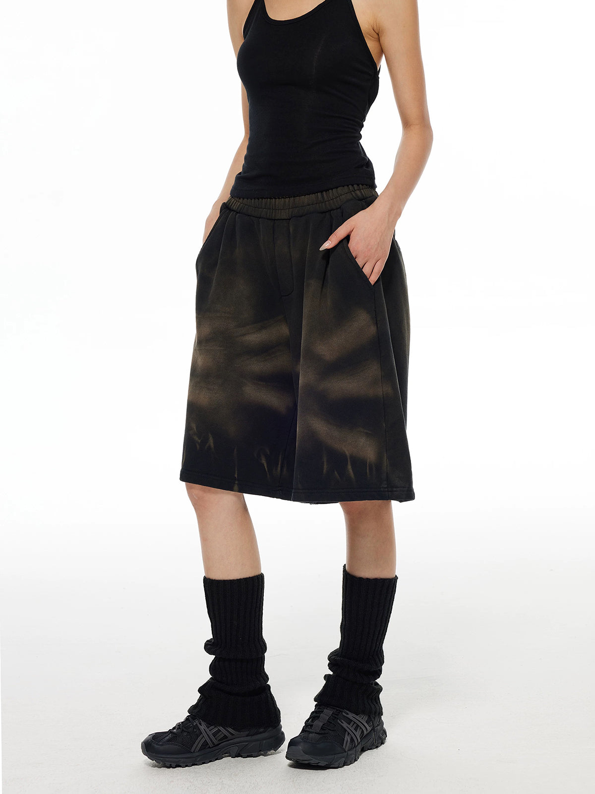 Brick Lane Straight Tie-dye Distressed Cargo Shorts - Black