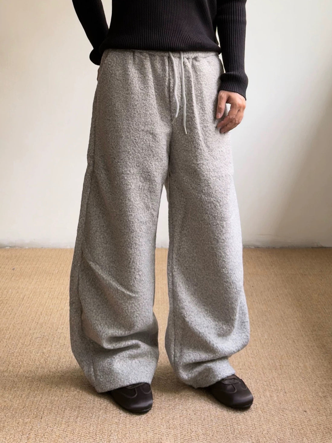 Co-ed Dorm Curved Cut Tweed Wide-leg Pants - Grey